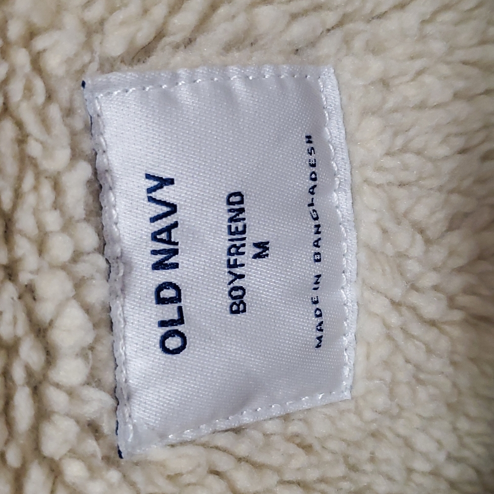 Old Navy Insulated Jean Jacket NWOT - Picture 3 of 3